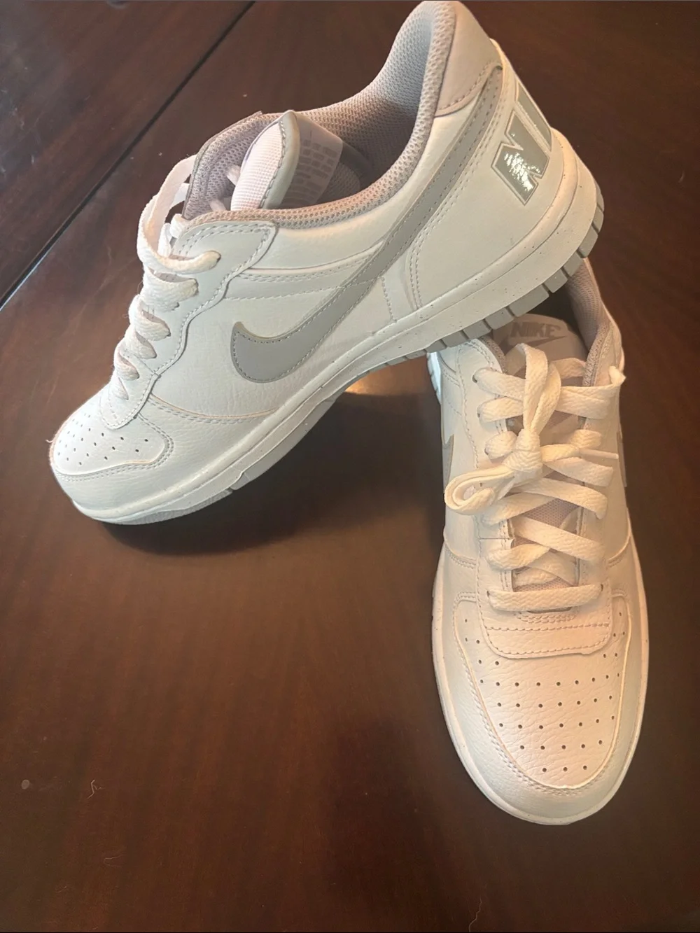 Nike Low-Top White and Light Gray Sneakers